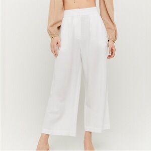 Worthington White Wide-Leg Cropped Pants